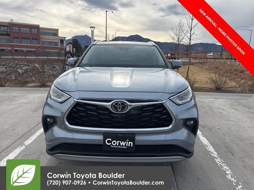2021 Toyota Highlander Platinum