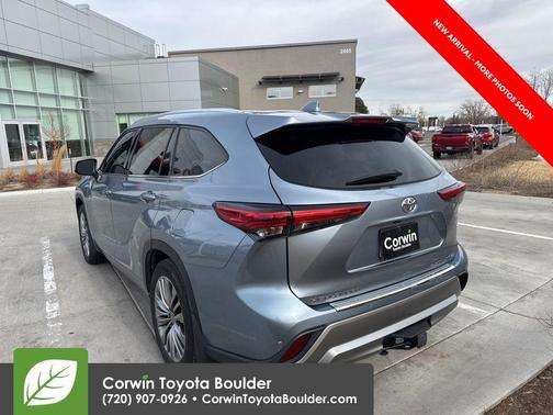 2021 Toyota Highlander Platinum