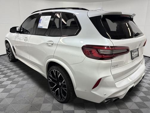 Mineral White Metallic 2023 BMW X5 M Base