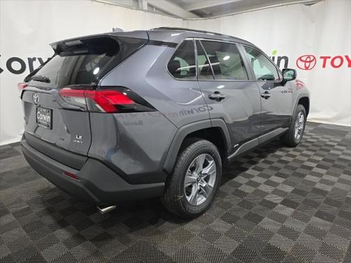 2025 Toyota RAV4 Hybrid LE