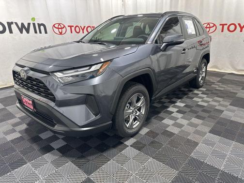 2025 Toyota RAV4 Hybrid SE