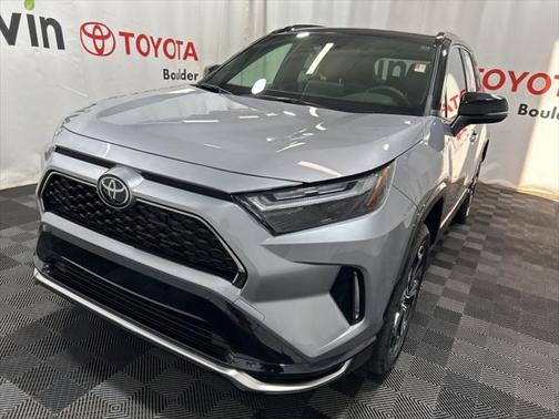 2025 Toyota RAV4 Hybrid SE