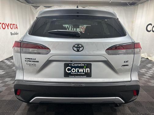 2026 Toyota Corolla Cross LE