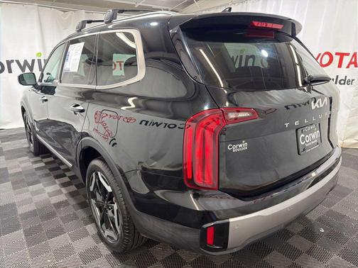Ebony Black 2025 Kia Telluride S