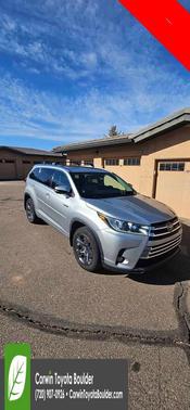 Celestial Silver Metallic 2017 Toyota Highlander Hybrid Platinum