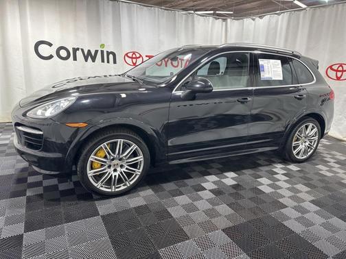 2012 Porsche Cayenne Turbo