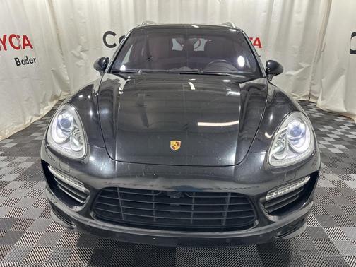 2012 Porsche Cayenne Turbo
