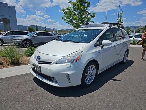 2012 Toyota Prius v Two