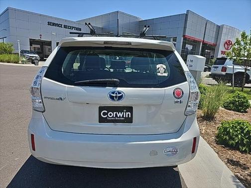 2012 Toyota Prius v Two