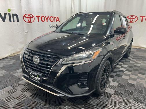 2021 Nissan Kicks SR