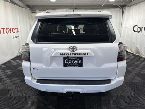 Ice Cap 2023 Toyota 4Runner SR5