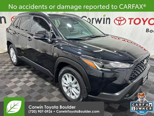 Jet Black 2025 Toyota Corolla Cross LE