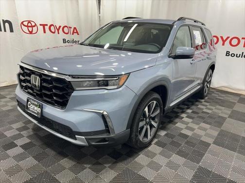 2025 Honda Pilot Touring 8-Passenger