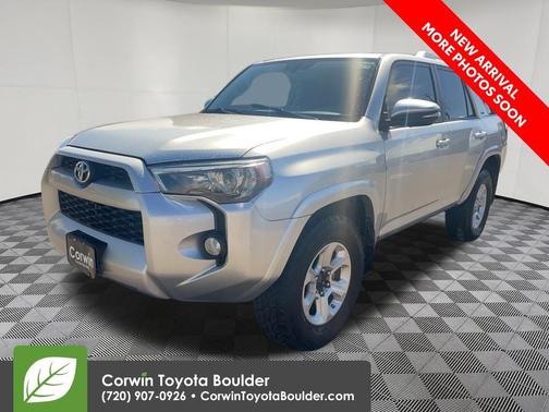 Classic Silver Metallic 2018 Toyota 4Runner SR5 Premium