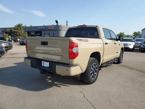 Photo 3 of 30 of 2020 Toyota Tundra SR5