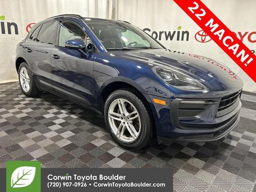 2022 Porsche Macan Base