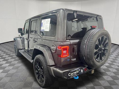 Black Clearcoat 2021 Jeep Wrangler Unlimited 4xe Sahara High Altitude