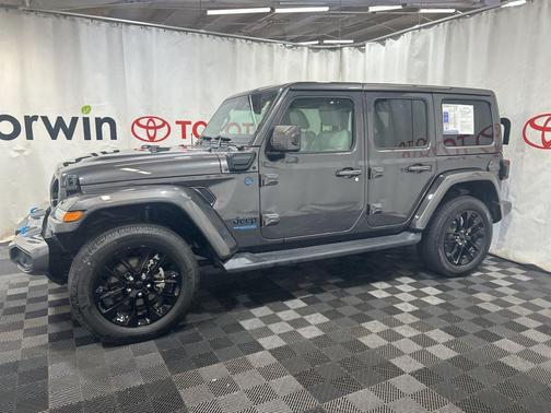 Black Clearcoat 2021 Jeep Wrangler Unlimited 4xe Sahara High Altitude