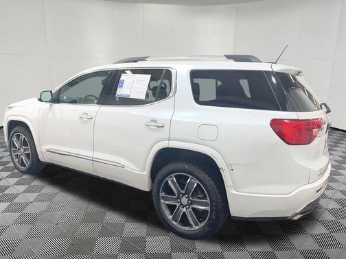 White Frost Tricoat 2018 GMC Acadia Denali