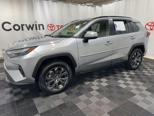 2023 Toyota RAV4 Hybrid XLE Premium