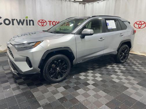 2023 Toyota RAV4 Hybrid SE