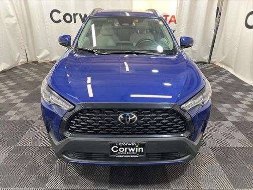 2024 Toyota Corolla Cross LE