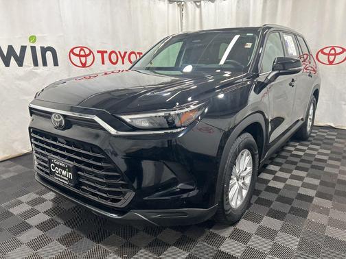 Midnight Black Metallic 2025 Toyota Grand Highlander XLE