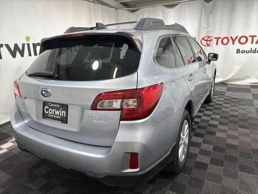 2016 Subaru Outback 2.5i Premium