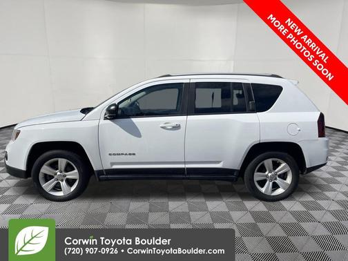 Bright White Clearcoat 2016 Jeep Compass Sport