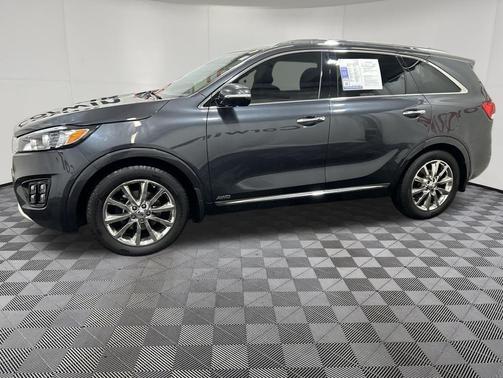 Platinum Graphite 2017 Kia Sorento SXL