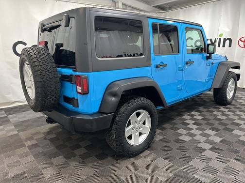 2017 Jeep Wrangler Unlimited Sport