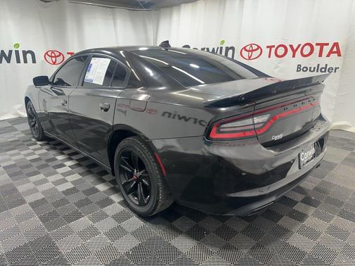 2018 Dodge Charger SXT Plus