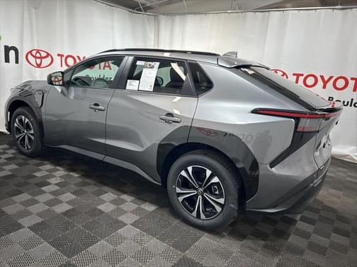 2025 Toyota bZ4X XLE