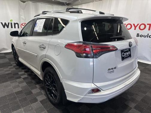 2017 Toyota RAV4 Platinum