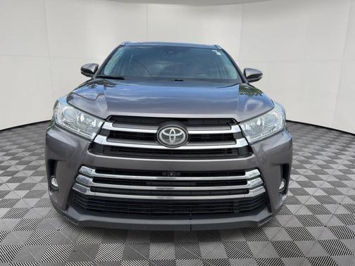 Predawn Gray Mica 2019 Toyota Highlander Limited