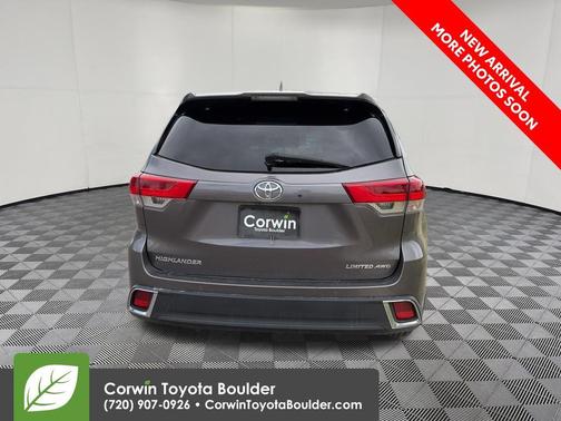Predawn Gray Mica 2019 Toyota Highlander Limited