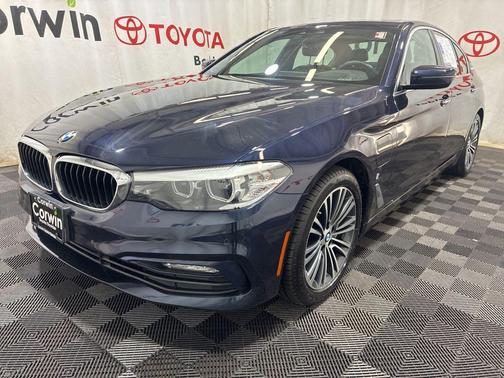 Imperial Blue Metallic 2018 BMW 530e xDrive iPerformance