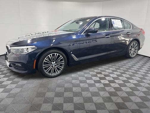 Imperial Blue Metallic 2018 BMW 530e xDrive iPerformance