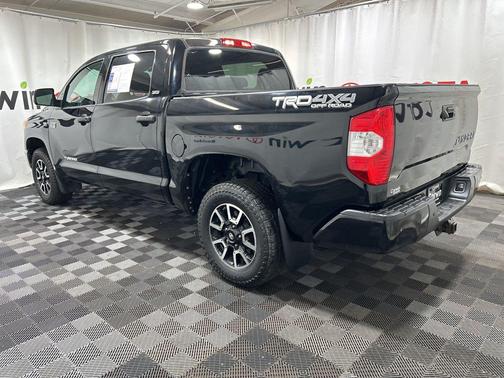 2017 Toyota Tundra SR5