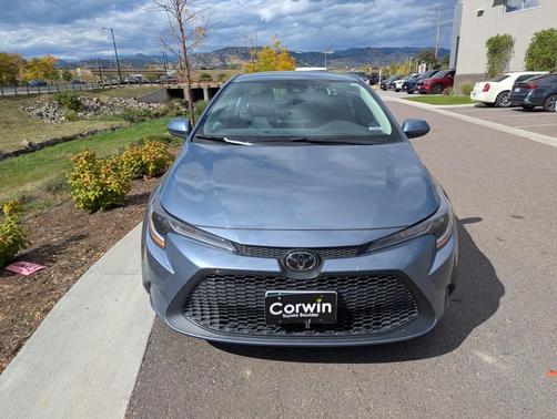 2022 Toyota Corolla LE
