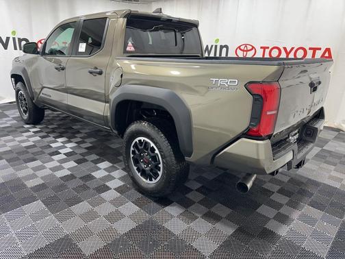 2025 Toyota Tacoma TRD Off-Road