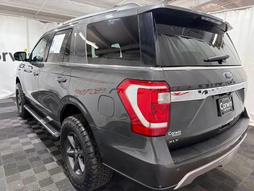 Magnetic Metallic 2020 Ford Expedition XLT