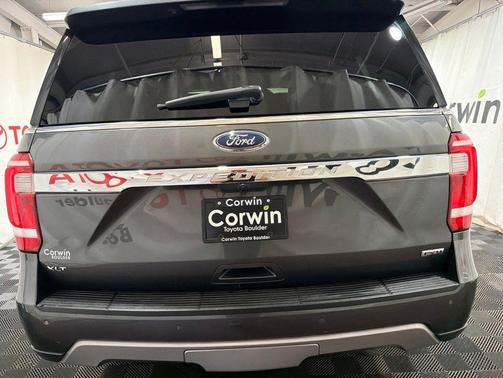 Magnetic Metallic 2020 Ford Expedition XLT