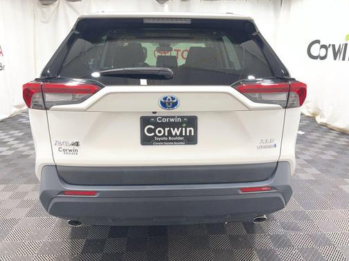 2023 Toyota RAV4 Hybrid XLE