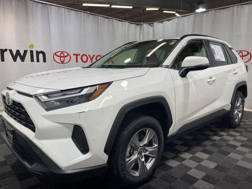 2023 Toyota RAV4 Hybrid XLE