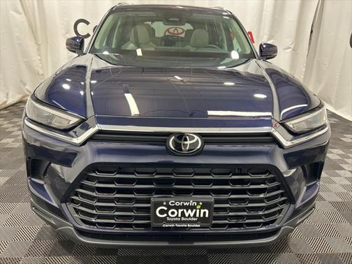 2025 Toyota Grand Highlander Hybrid XLE