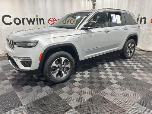 2023 Jeep Grand Cherokee 4xe Base