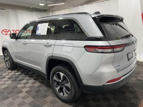 2023 Jeep Grand Cherokee 4xe Base