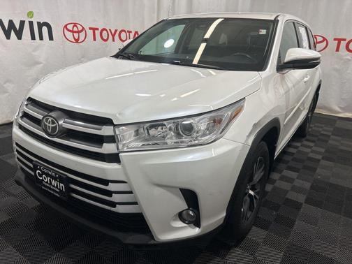 2017 Toyota Highlander LE Plus