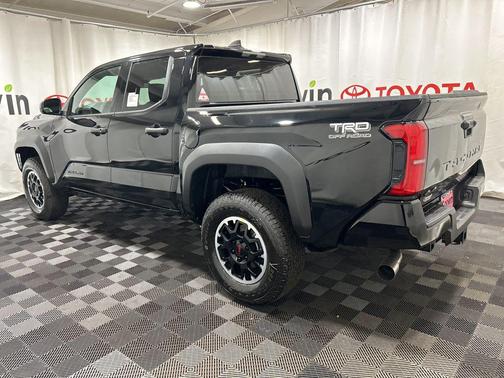 2025 Toyota Tacoma TRD Off-Road